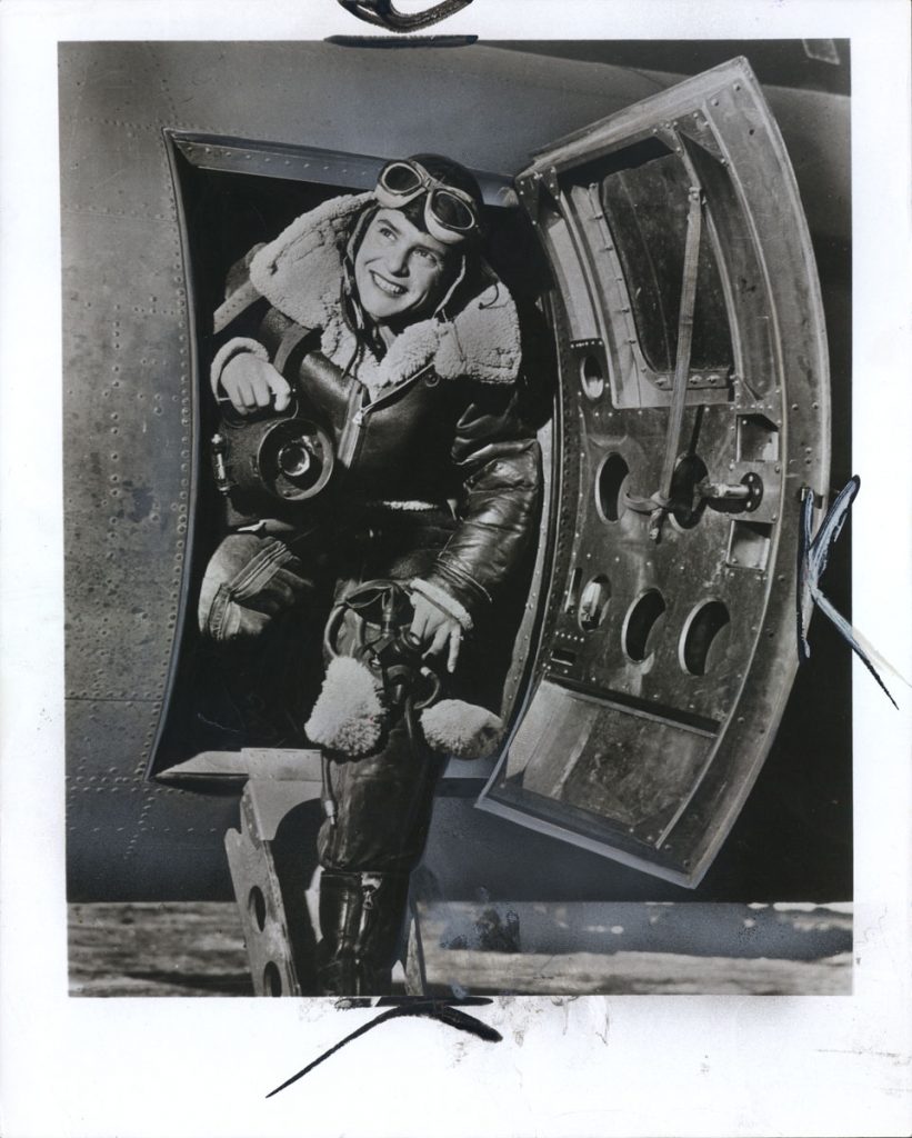 Unknown (possibly Margaret Bourke-White): Photographer Margaret Bourke-White in North Africa