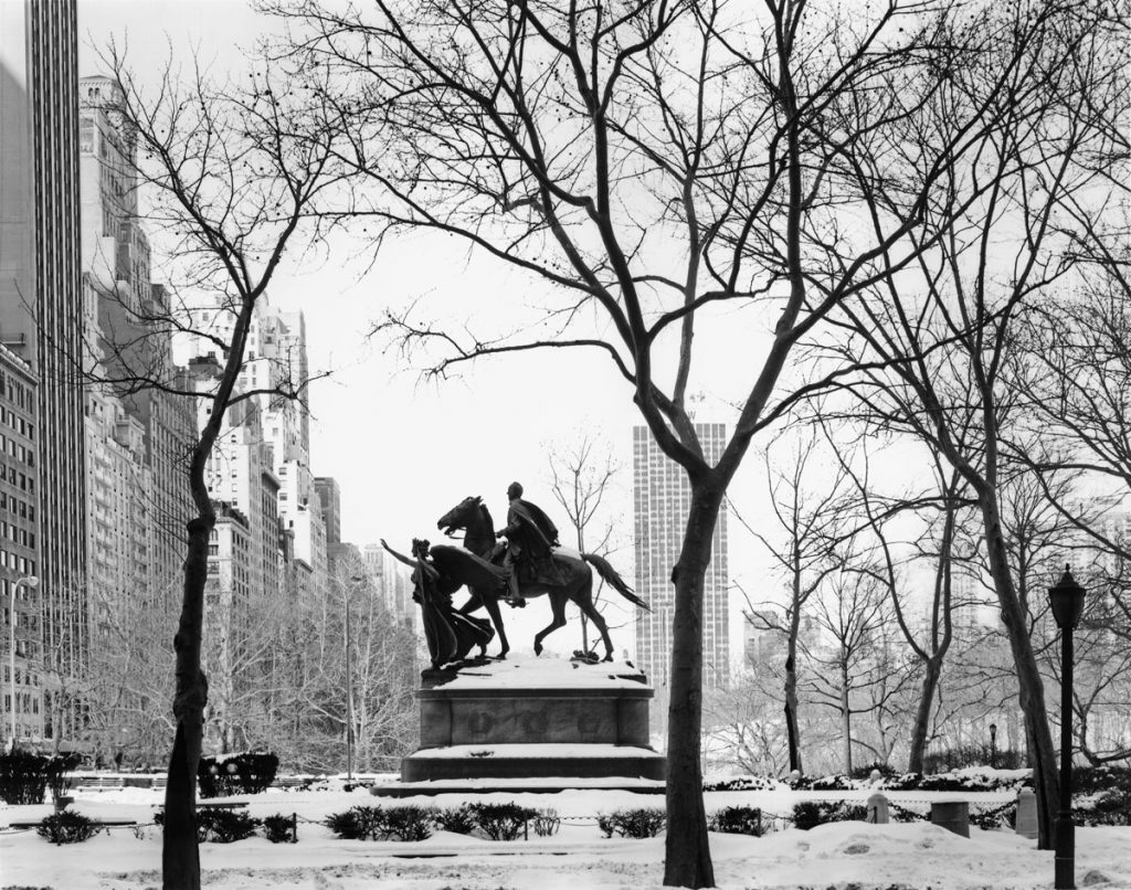 Philip Trager: Grand Army Plaza, New York